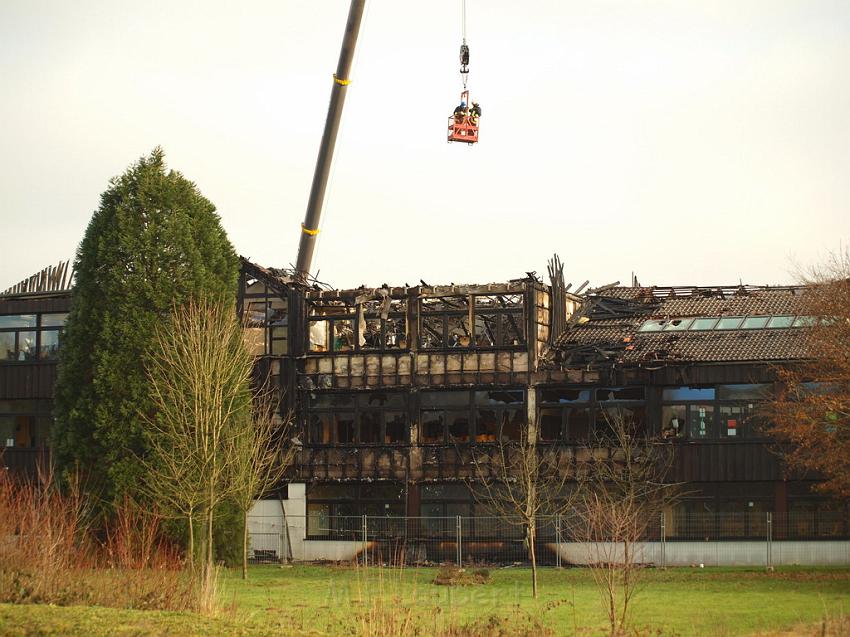 Feuer Schule Neuhonrath bei Lohmar P300.JPG